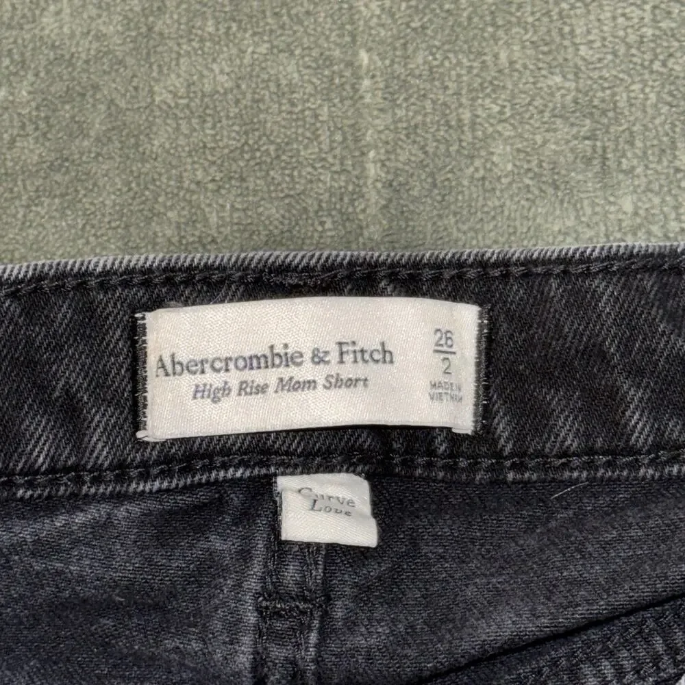 Abercrombie & Fitch Mom Short High Rise Size‎ 26/2 Denim Shorts Raw Hem Black